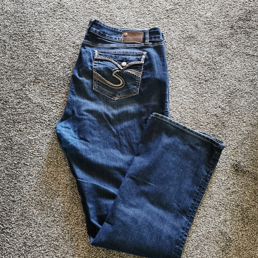Suki Dawson Slim Bootcut jeans
